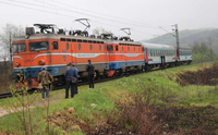 Због квара путници без хране и воде пет часова чекали други воз