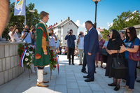 Откривен споменик погинулим борцима у Гацком