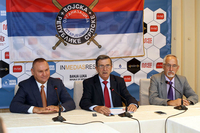 Ријешити стамбена питања старјешина Војске РС