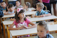 Почела настава за 92.000 основаца и 37.000 средњошколаца