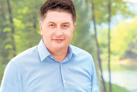 Доц. др Милан Радовић, привредник и економиста: Имам план за бољи живот