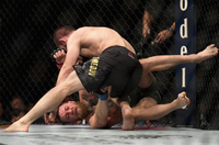 Nurmagomedov odbranio naslov prvaka u lakoj kategoriji UFC-a