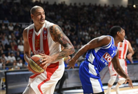  Zvezda “razbila” evroligašku Budućnost, tuča navijača