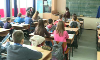  Просвјетари се жале: Родитељи се петљају у оцјењивање ђака
