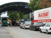 Велике гужве на прелазима према Хрватској