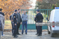 Радници уз помоћ полиције ушли у Фармланд