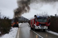 Zapalili suzuki i pobjegli u minsko polje