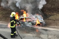 Muškarac koji je stradao u zapaljenom autu imao infarkt
