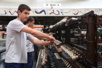 Највише плате у децембру у финансијама, најниже у умјетности