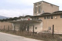 Процесуирати одговорне за тортуру над српским логорашима у “Силосу”