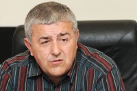 Басташић: Геноцид над Србима у НДХ назвати покољем