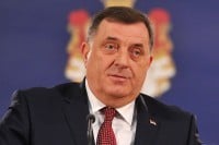 Dodik: Ne smije se dozvoliti bilo kakvo razmatranje inicijative SDA