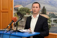 Ćurić u prednosti za 4.148 glasova