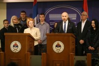 Дјеца до 18 година треба да имају бесплатно лијечење