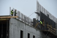  Квадрат скупљи од живота зидара