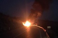 Zapalio se mercedes kod Mostara, trudnica doživjela šok