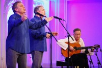 Braća Teofilovići i Miroslav Tadić priredili jedinstveno muzičko iskustvo u Banskom dvoru