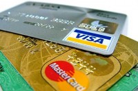 Око 2,1 милион активних картица, највише дебитних