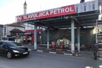 Radnik iz Loznice pao sa krova benzinske pumpe