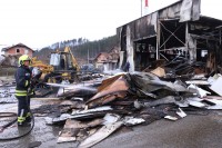 Varnica pretvorila proizvodnu halu  u Zelenom viru kod Banjaluke u pepeo