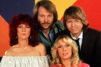 Članovi grupe ABBA iznenadili publiku: Pojavili se nakon mjuzikla “Mamma mia”