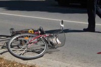 Biciklistu udario autobus, preminuo u bolnici