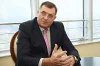   Dodik: Pričaću sa papom i o Jasenovcu