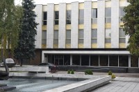 Со­ци­ја­ли­сти и слу­жба НСРС у клин­чу због во­за­ча
