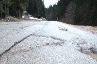 Никад боља сезона и никад више рупа до Јахорине
