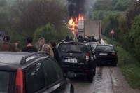 U sudaru autobusa i kamiona kod Kuršumlije, četvoro poginulo