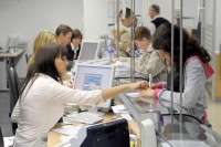 За новчане дознаке из иностранства плаћа се порез од 10 одсто