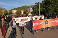 Бесмртни пук марширао улицама Требиња