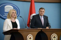Cvijanović: Pozivanje na bonska ovlaštenja - koči evropski put BiH