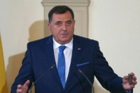 Dodik: O kakvoj BiH govorimo ako simboli RS u njoj nisu prihvatljivi
