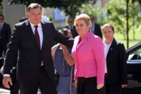 Dodik i Grabar – Kitarović na dodjeli nagrade “Večernjakov pečat”