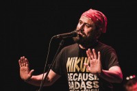 Bojan Mikulić Mikula: I pored brojnih problema, život mora biti zabavan VIDEO