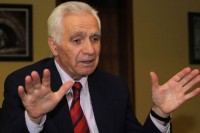 Vrh SDS-a odbio Krajišnikov poziv na razgovor