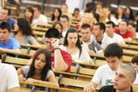 БиХ сиромашнија за 18.000 студената