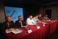 Новинари и полицајци да неометано обављају дужности