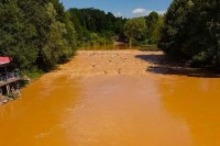 Окер боја Укрине укључила аларме