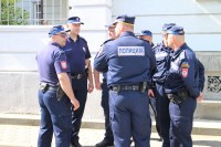 Веће плате за 640 полицајаца 