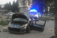 Automobilom sletio sa puta u banjalučkom naselju Ada