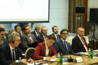 Meta pozvao BiH da prizna Kosovo, Brnabić mu odgovorila