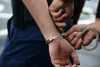 Bacio bombu na kuću policajca jer ga je hapsio?