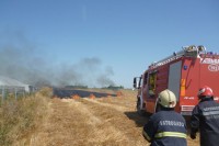 Ватрогасци заустављају крварење и оживљавају