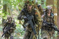 Бундесвер: Веома мало екстремиста у војним редовима