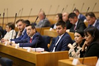 Za grb potrebna dvotrećinska većina