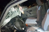 Troje maloljetnika povrijeđeno u sudaru golfa i BMW-a