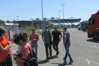 Рача у блокади 24 сата