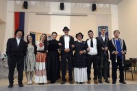 U Kotor Varošu odigrana predstava “Narodni poslanik”